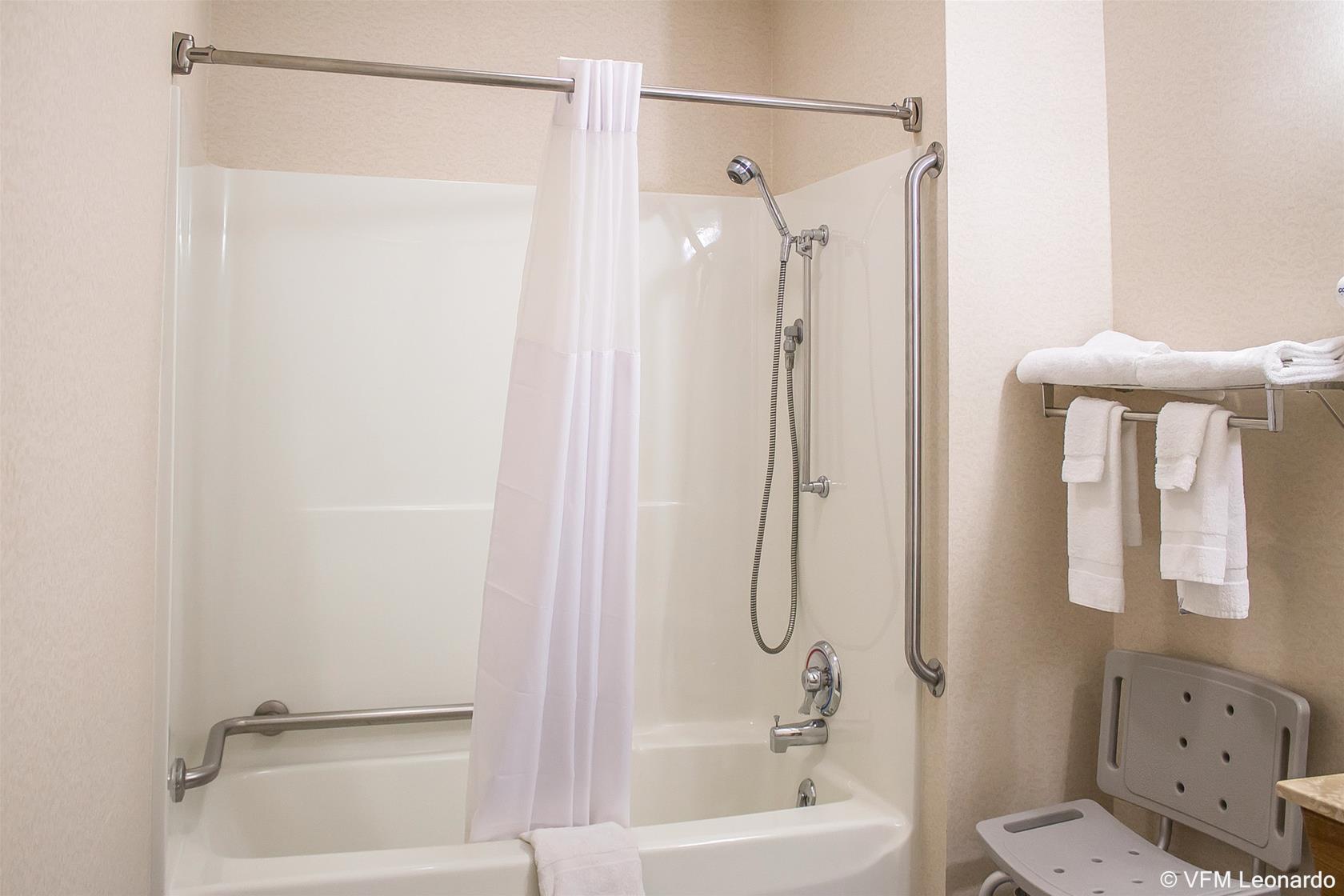 Econo Lodge Traverse City Buitenkant foto